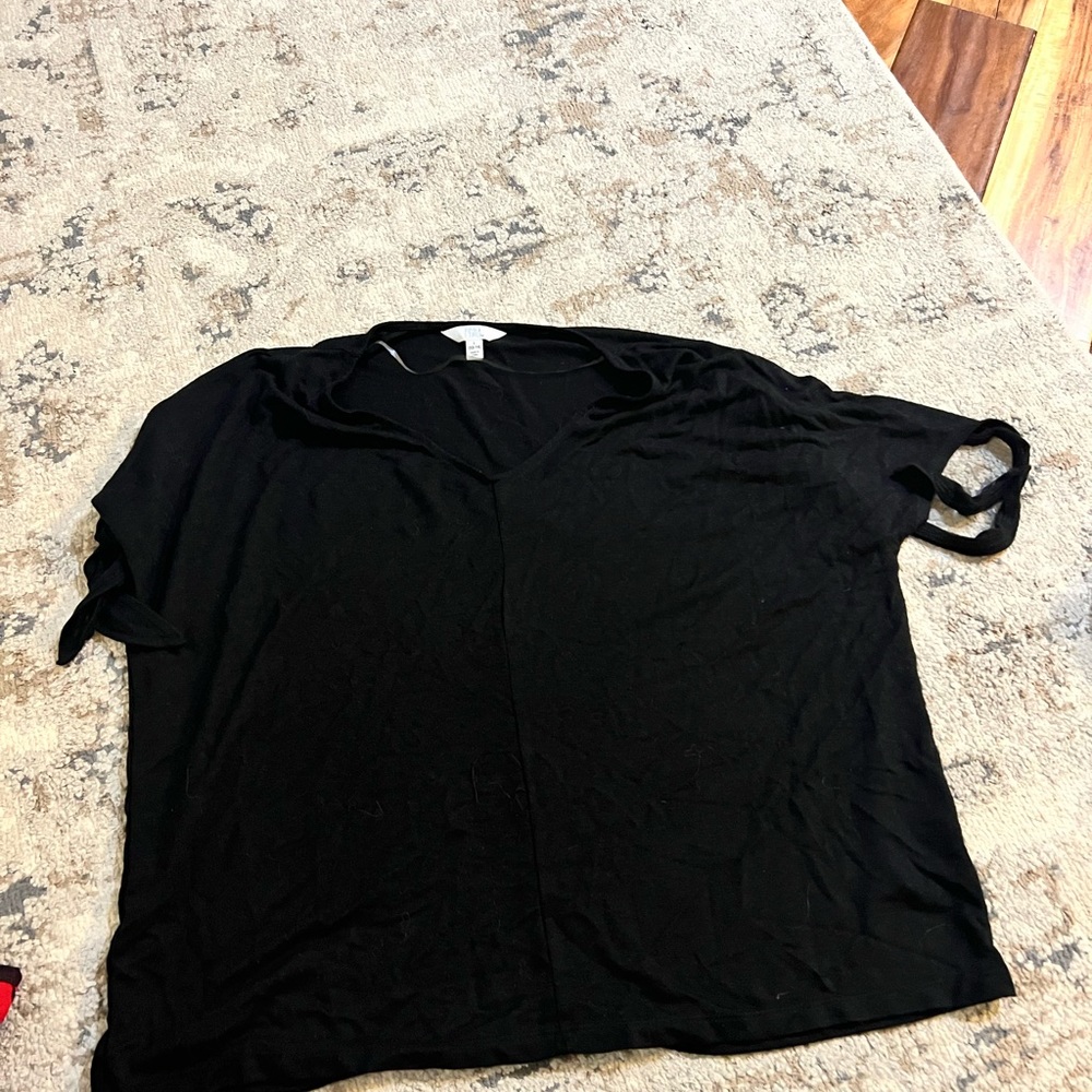 Women’s Time and tru black t-shirt. Size large